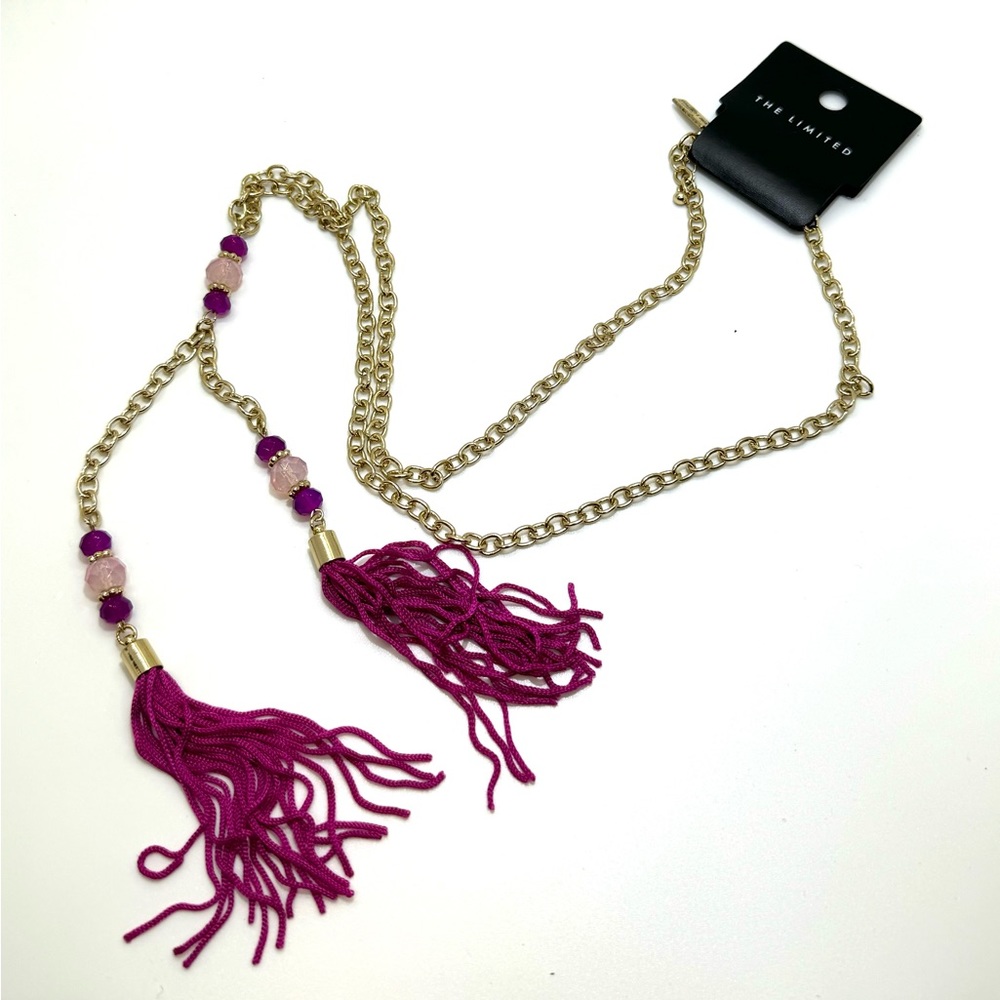 🆕 NWT 🆕 The Limited - Long Gold Necklace with Pink Tassels - Vintage